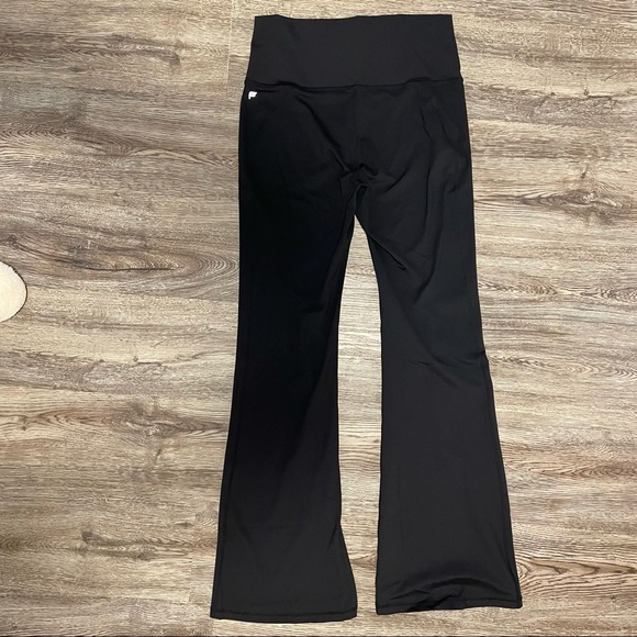 Fabletics Ultra High-Waisted PureLuxe Flare Pant (L) - Picture 2 of 4
